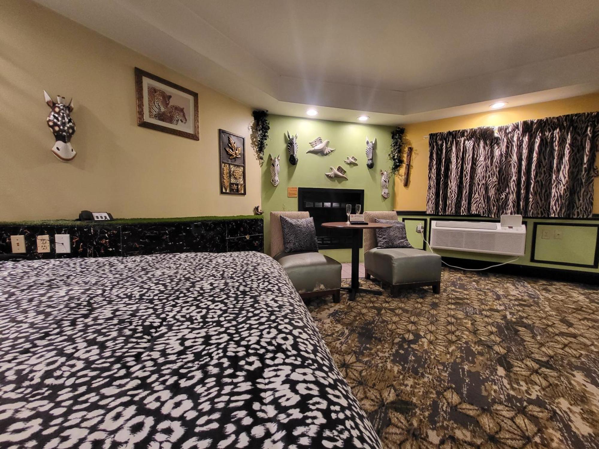 Inn Of The Dove - Romantic Luxury Suites With Jacuzzi & Fireplace At Harrisburg-Hershey-Philadelphia, Pa Esterno foto